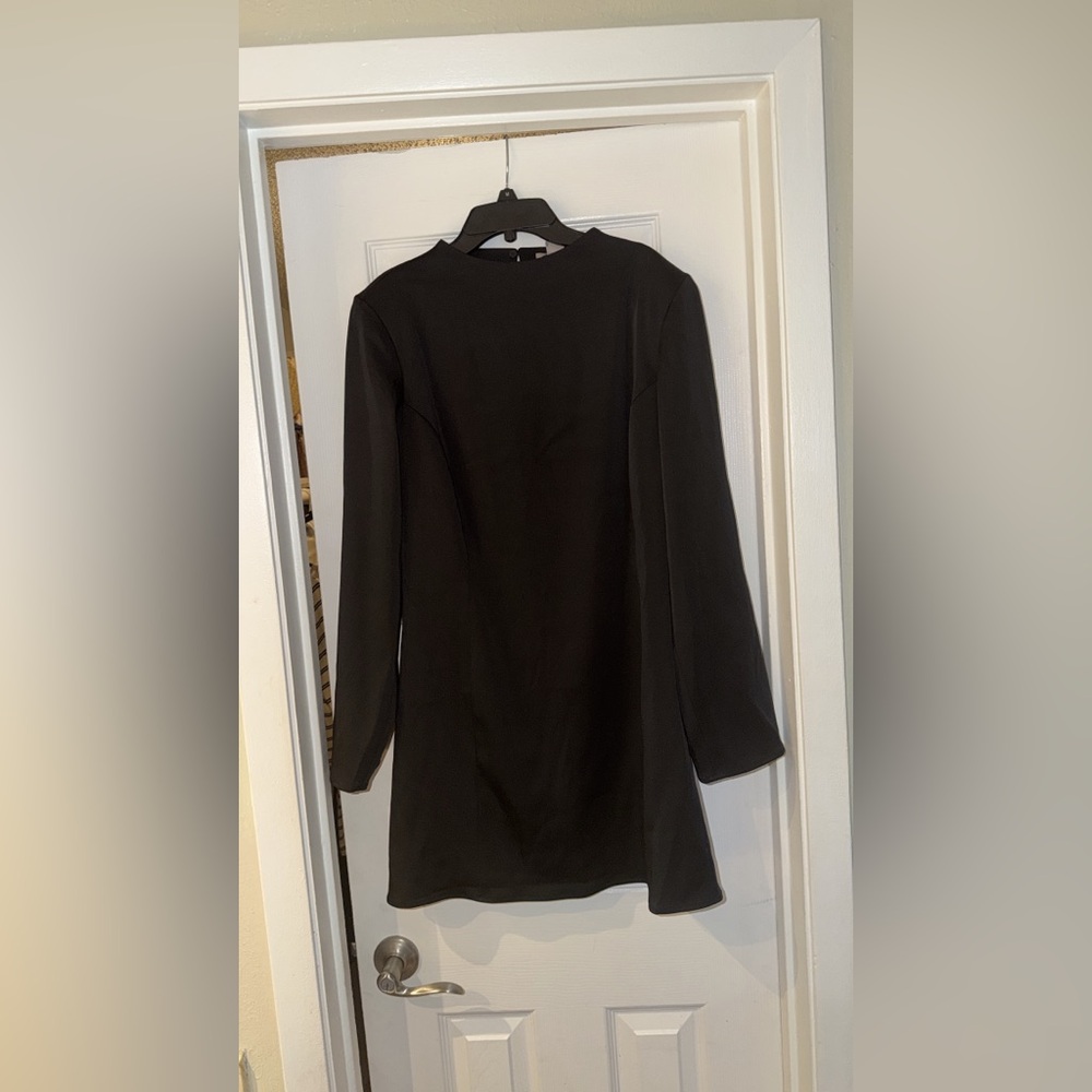 H&m  Black Long Sleeve Dress